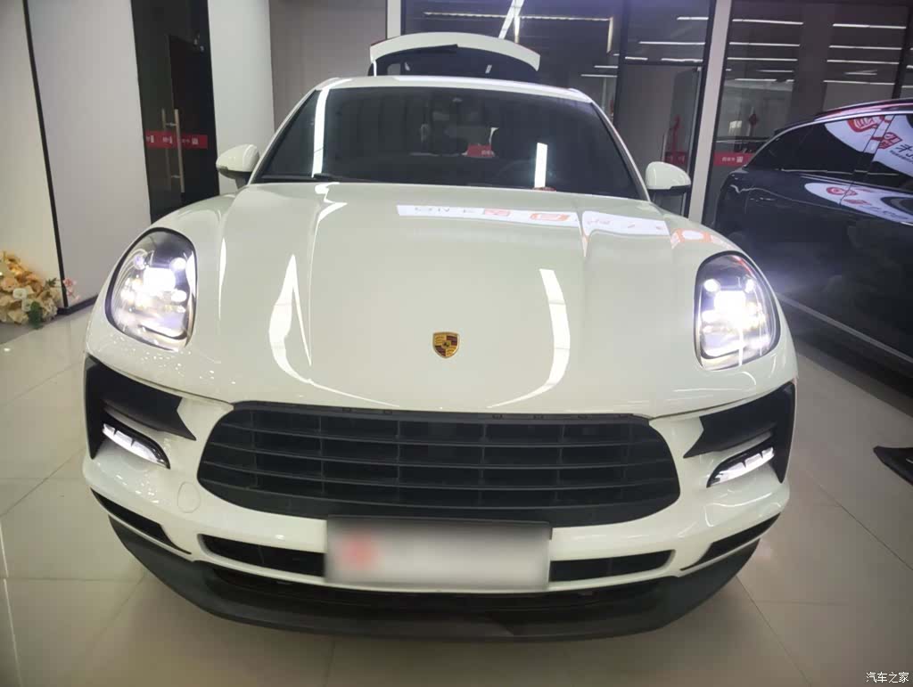 Porsche Macan, 2021 3