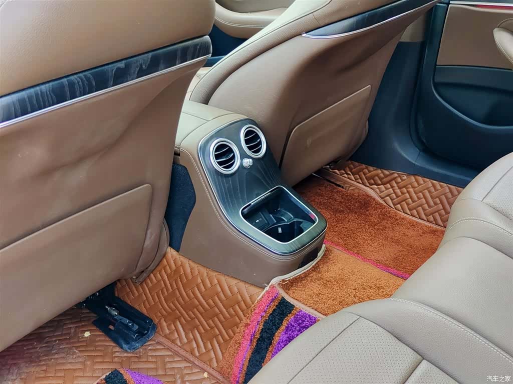 Mercedes-Benz E-Class, 2020 9