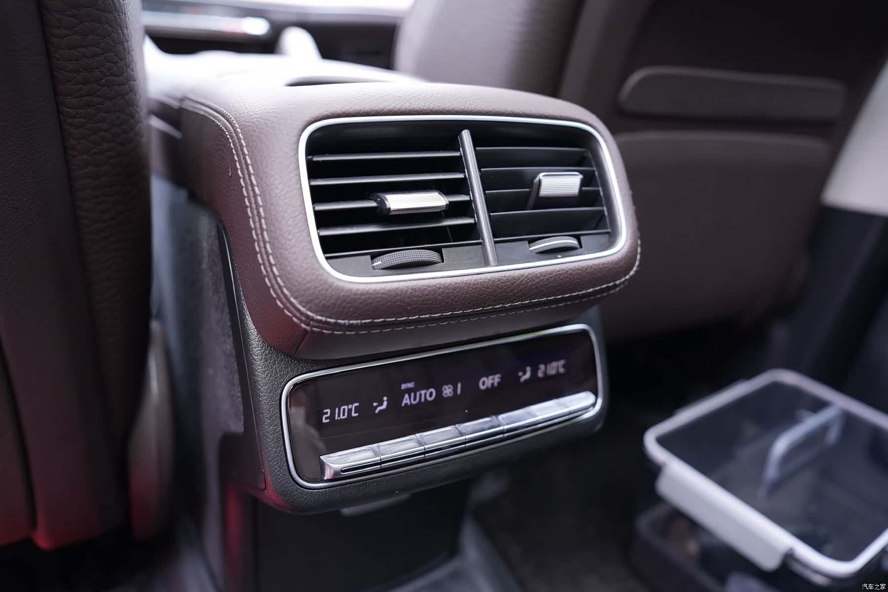 Mercedes-Benz GLS, 2022 24