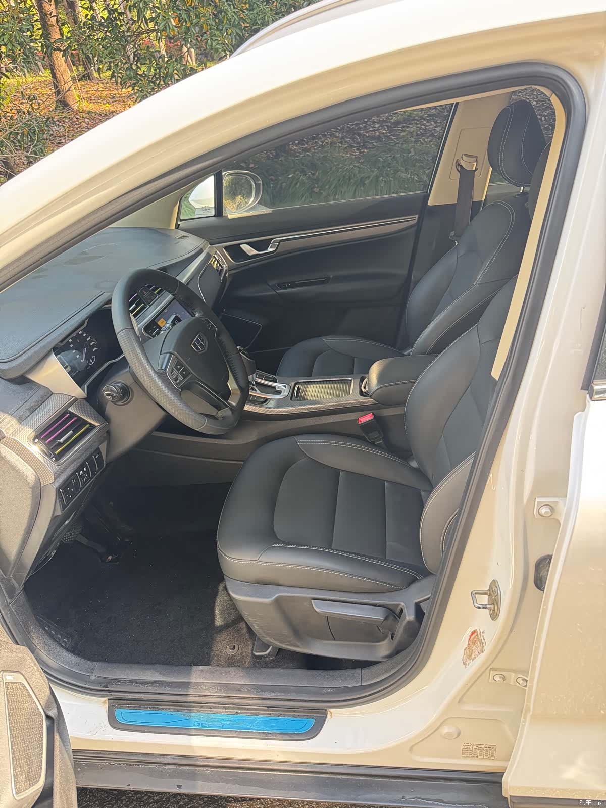 Geely Emgrand, 2017 14