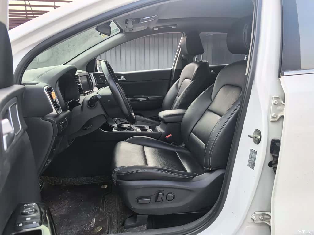 Kia KX5, 2016 15