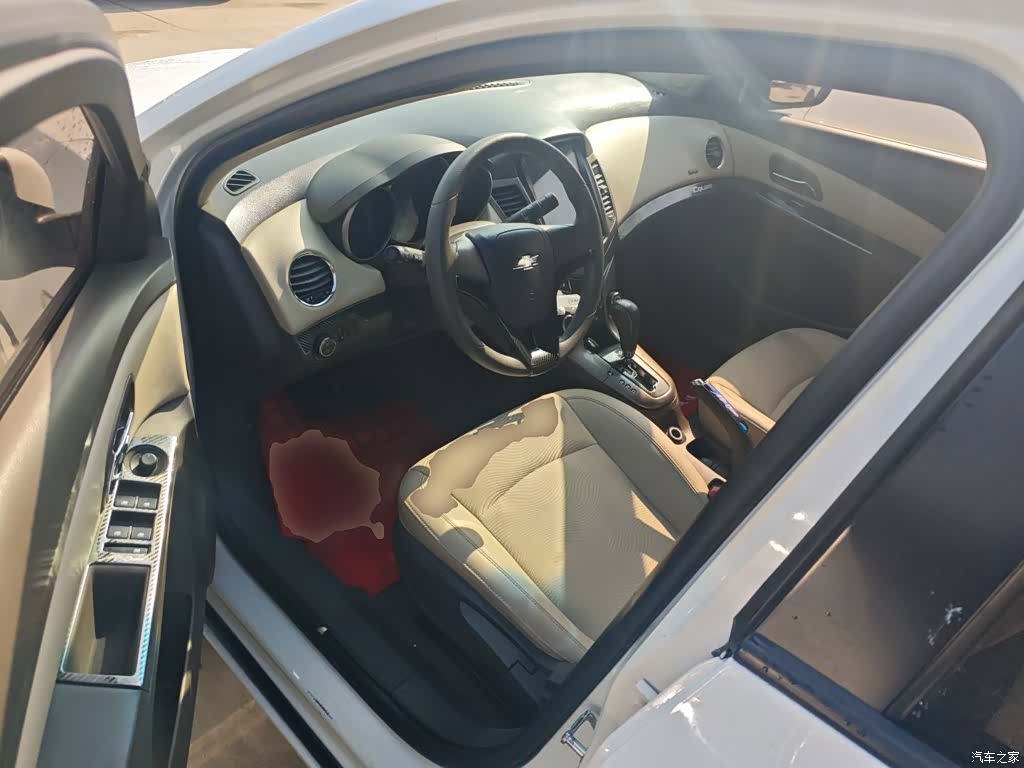 Chevrolet SE, 2015 16