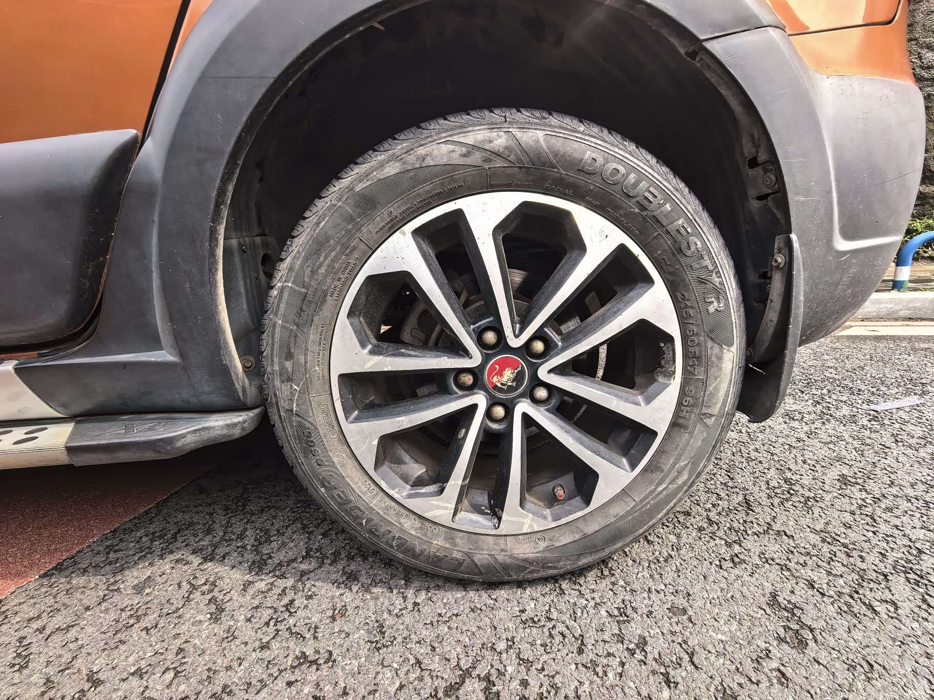 DongFeng X5, 2015 14
