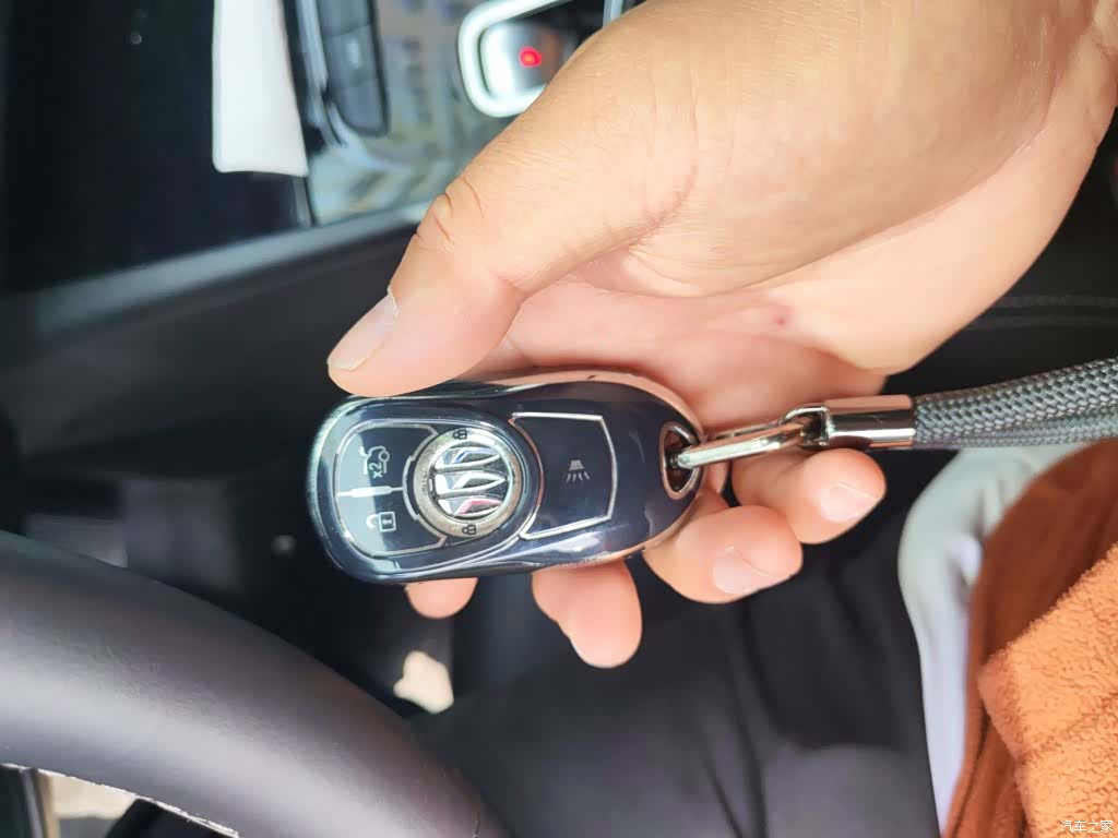 Buick Regal, 2025 12