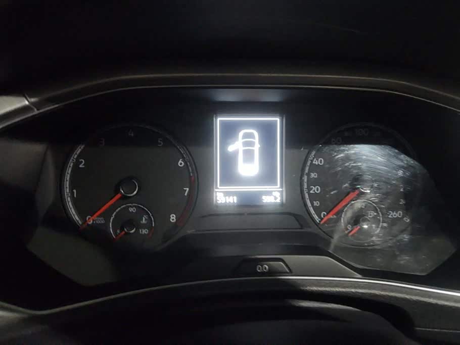 Volkswagen T-ROC exploring Songs