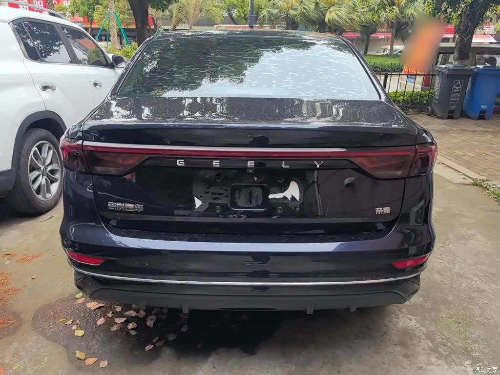 Geely Emgrand, 2023 6