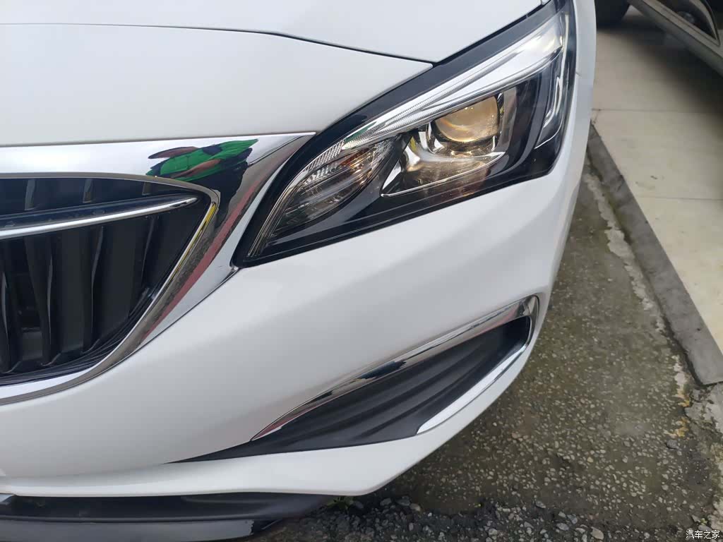 Buick Verano, 2018 18