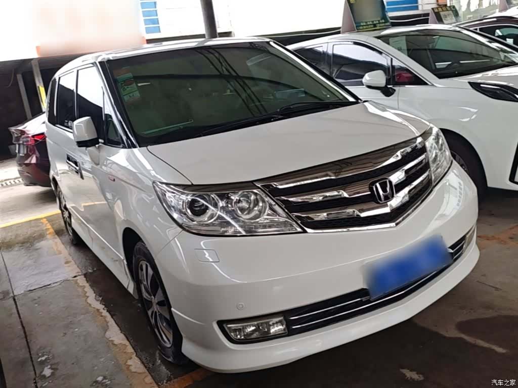 Honda Elysion, 2014 4