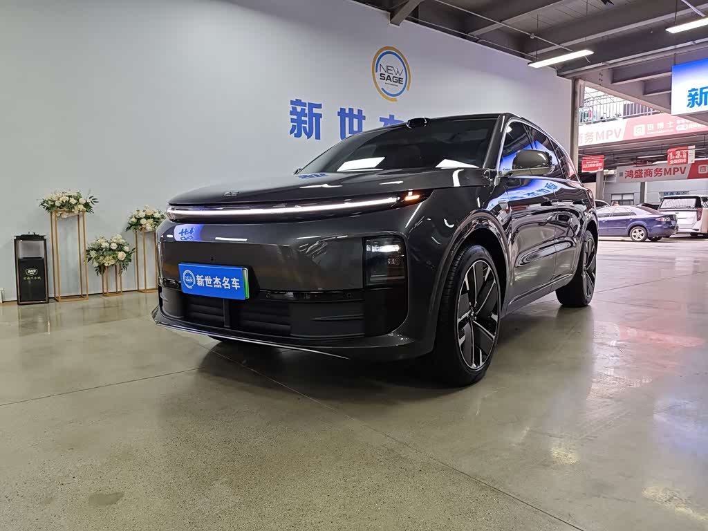 Li Auto L6