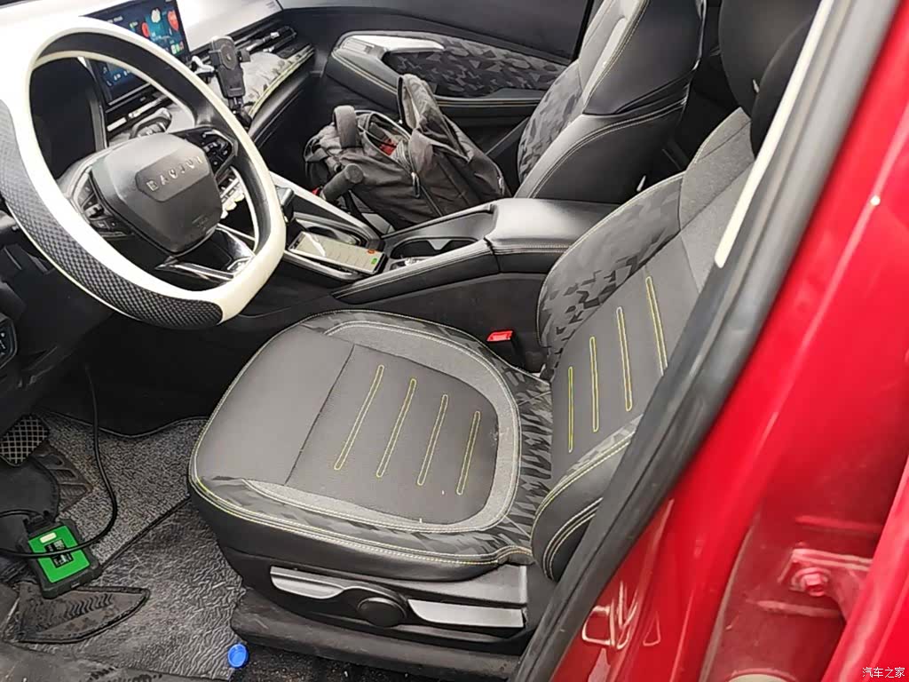 Wuling RS-3, 2021 11
