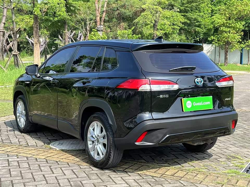 Toyota Corolla Sharp amplifier