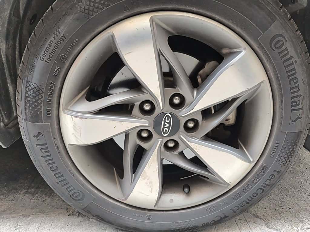 JAC S3, 2016 8