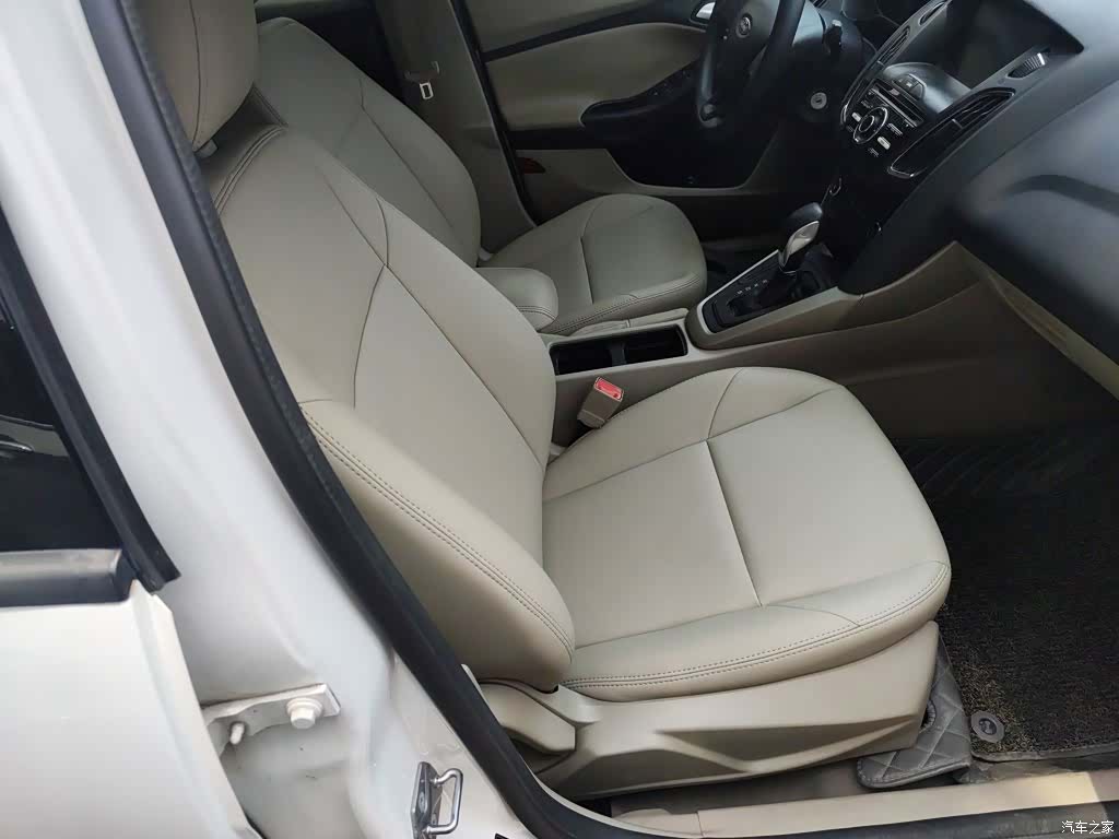 Ford Focus, 2016 15