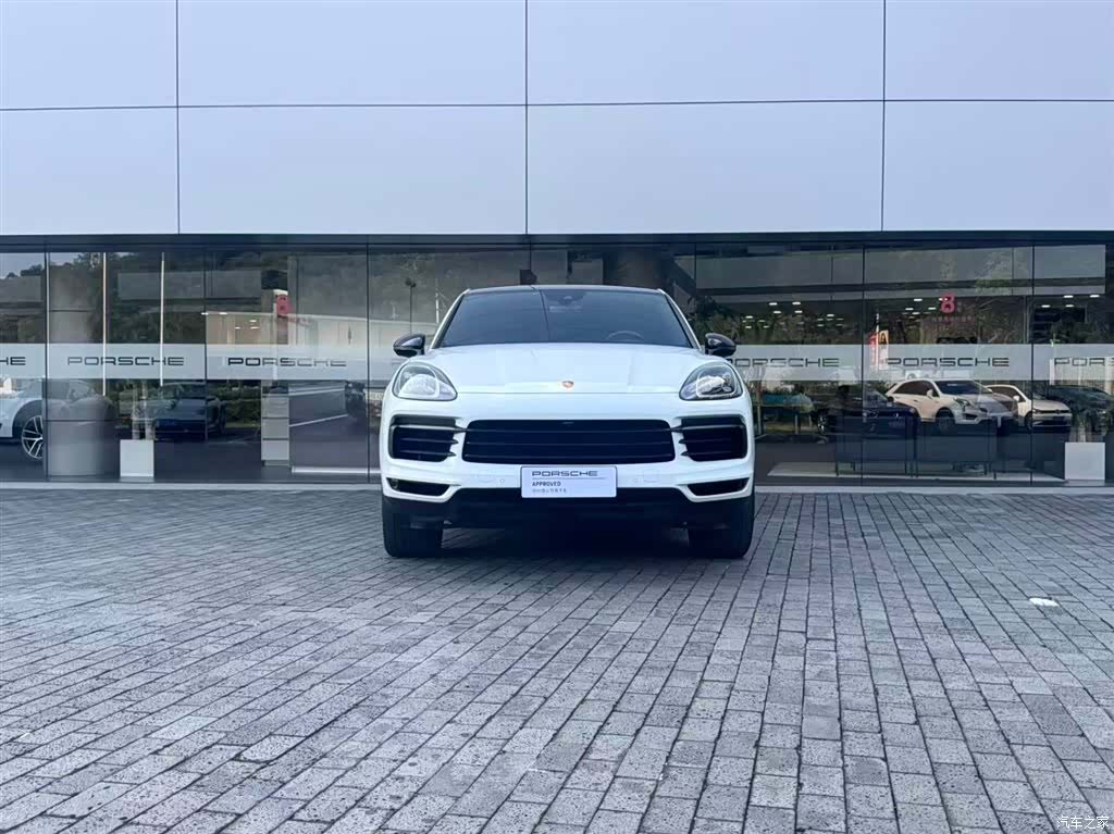 Porsche Cayenne, 2022 4