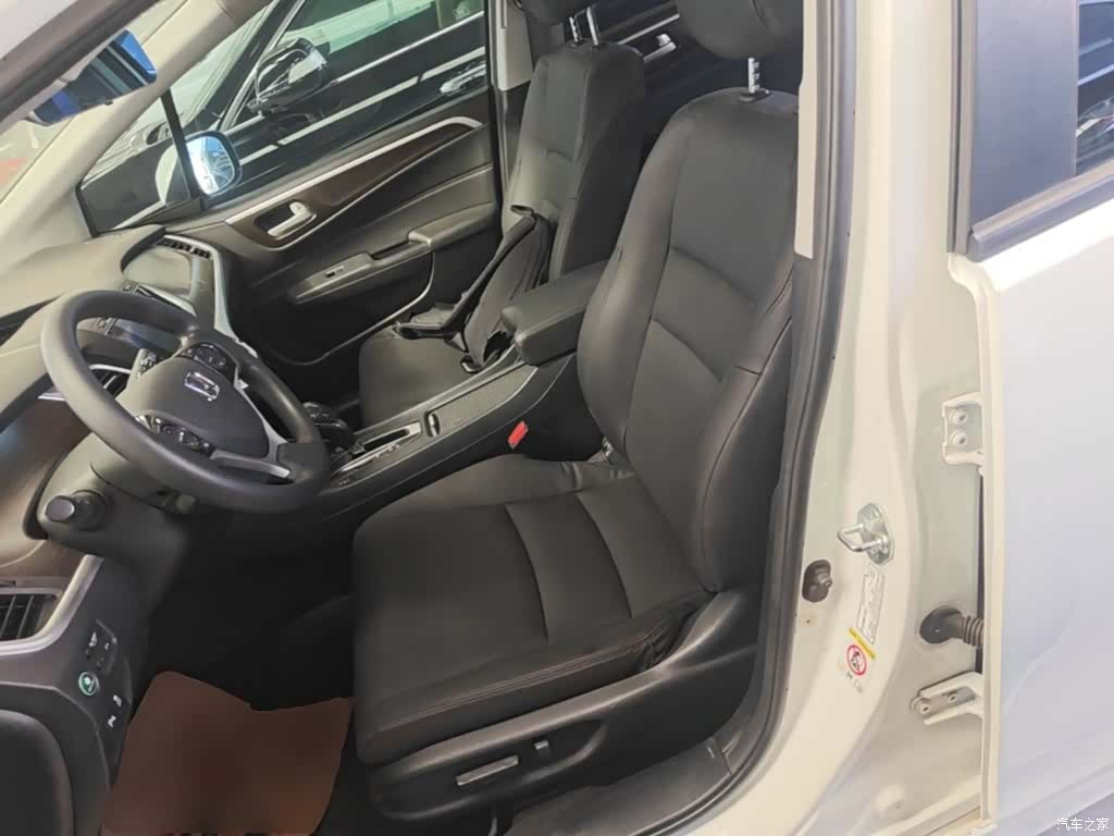Honda Jade, 2015 15
