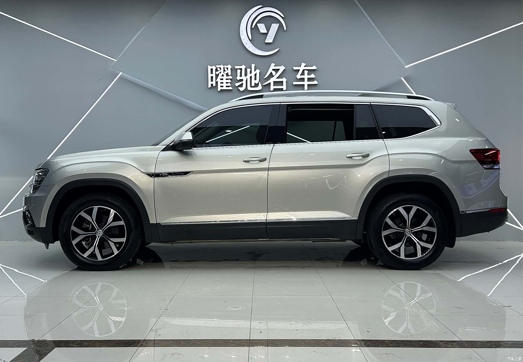 Volkswagen Teramont, 2021 3