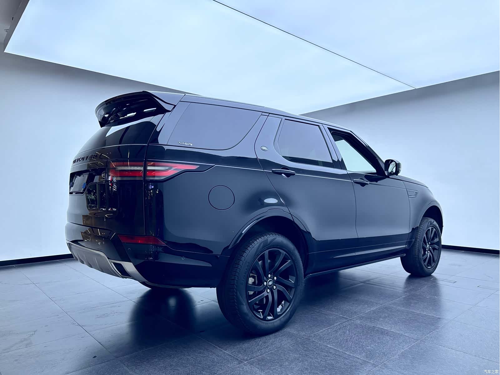 Land Rover Discovery, 2019 6