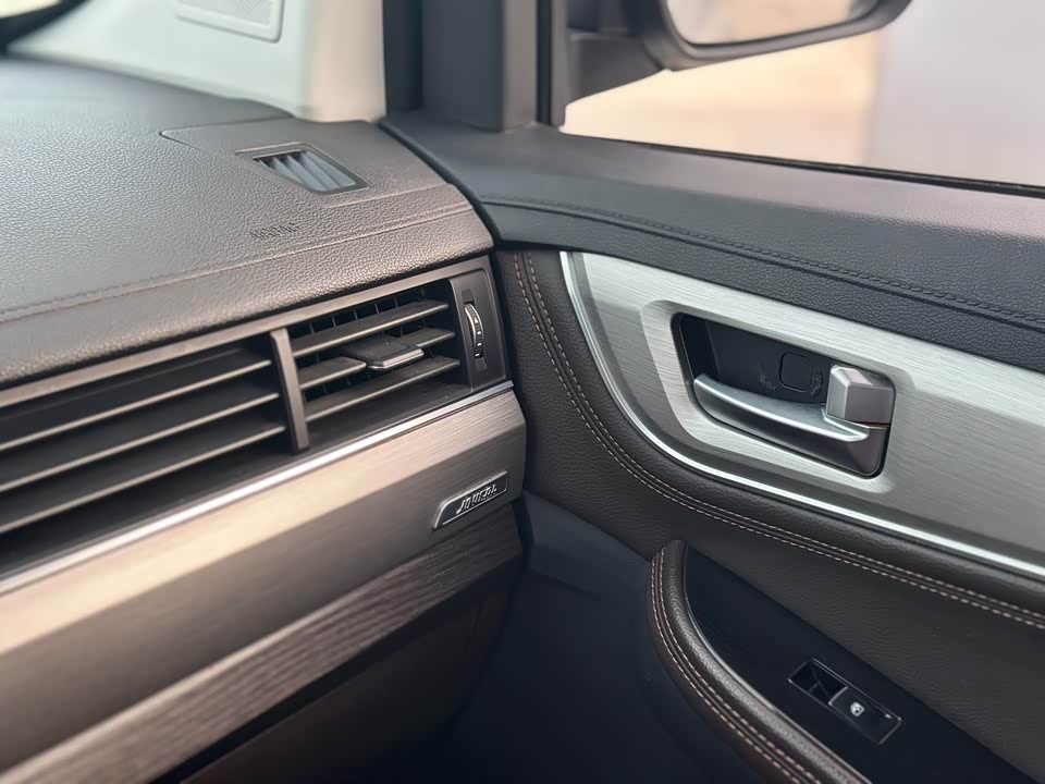 Forthing Popular SX6