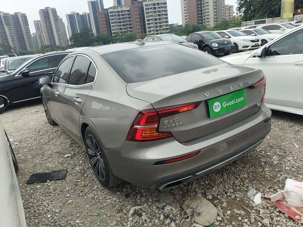 Volvo S60, 2021 все фото