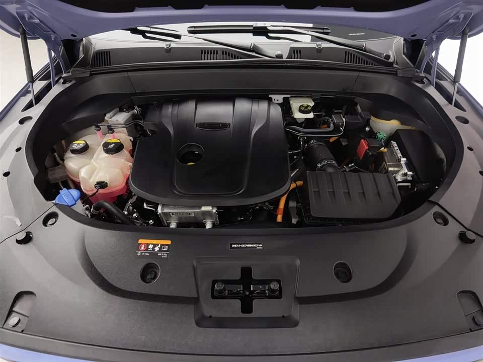 Geely Monjaro plug-in-hybrid