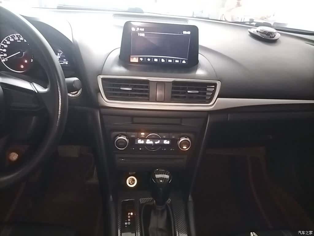 Mazda Mazda3, 2019 13