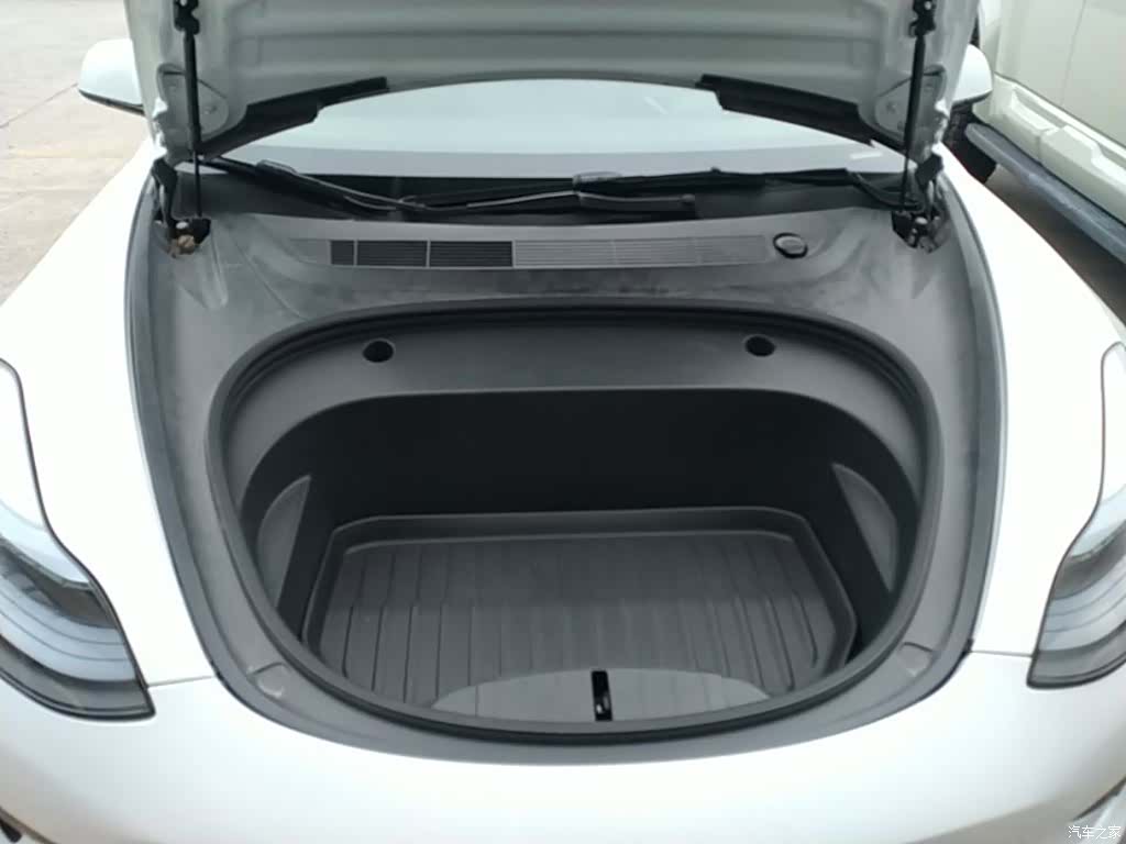 Tesla Model 3, 2023 20
