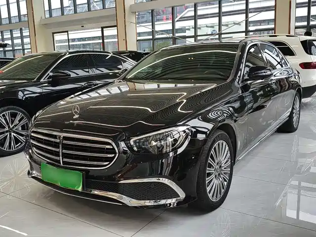Mercedes-Benz E-Class 2023 — купить из Китая под заказ