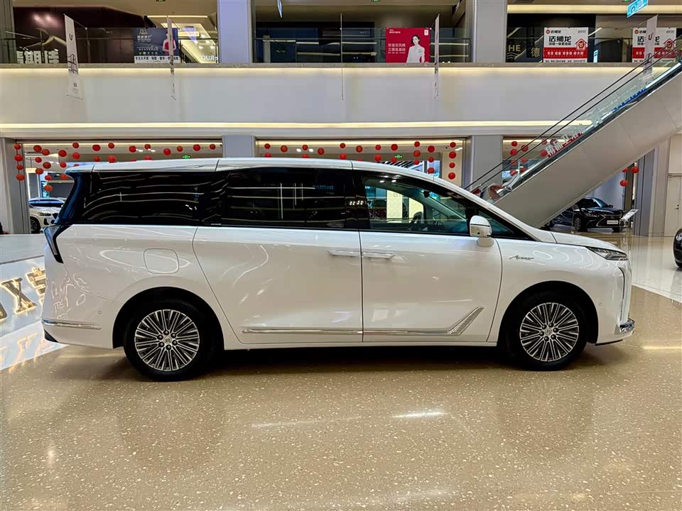 Buick GL8