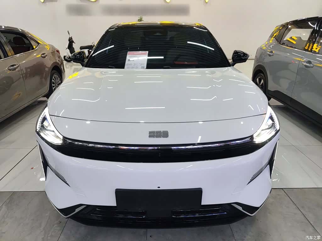 Geely Galaxy L6, 2024 3