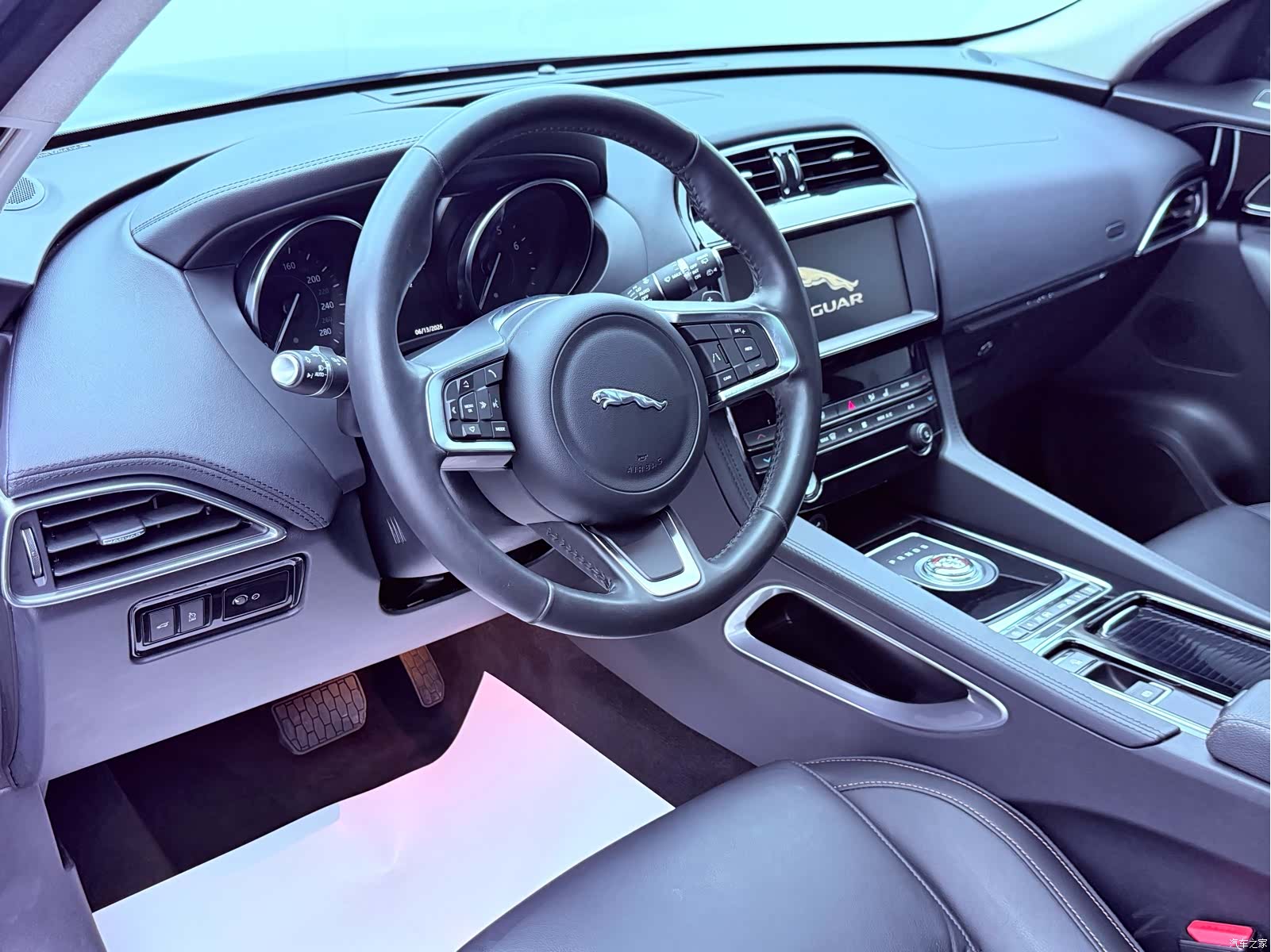 Jaguar F-PACE, 2021 14