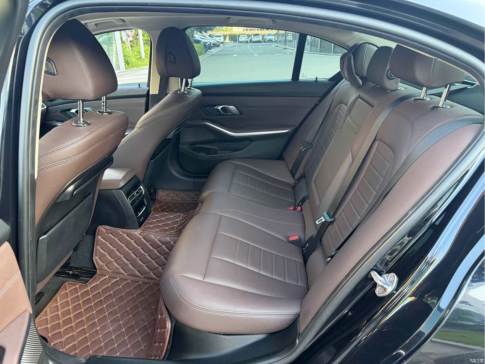 BMW 3 Series, 2020 7
