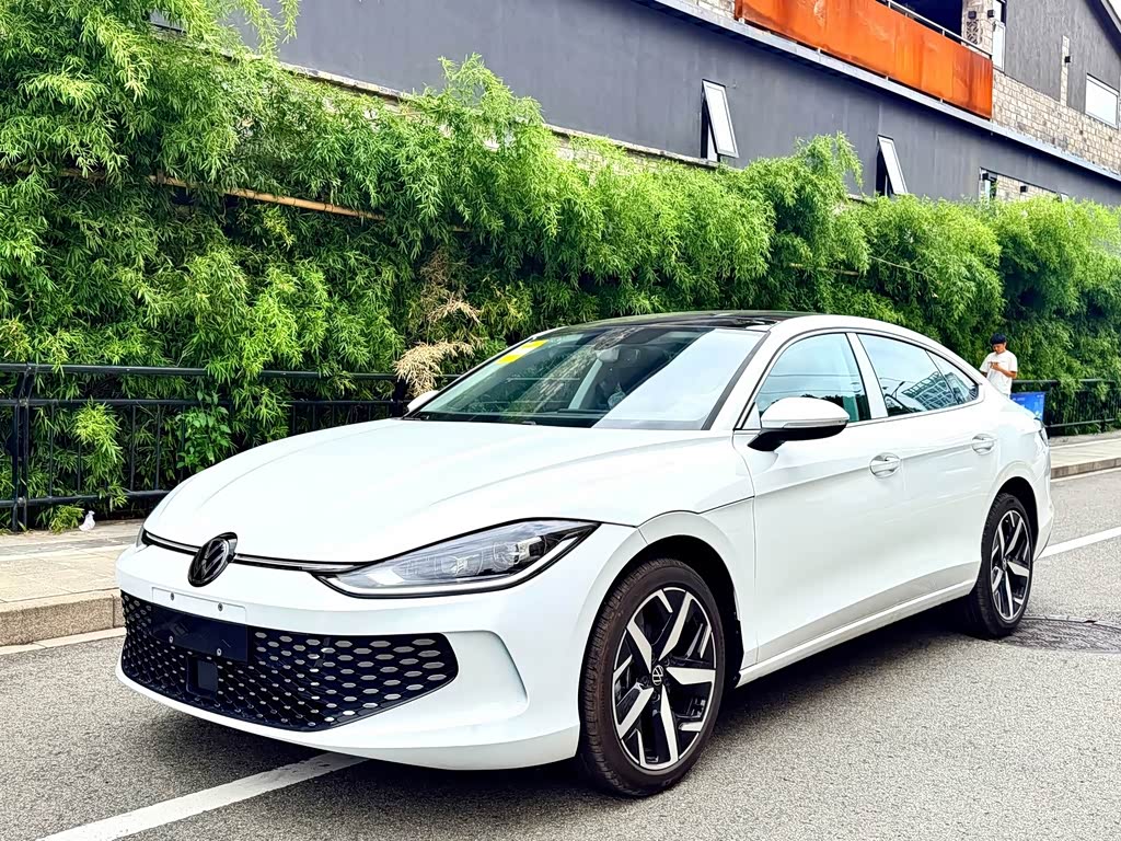 Volkswagen Lamando 2025 L 280TSI DSG