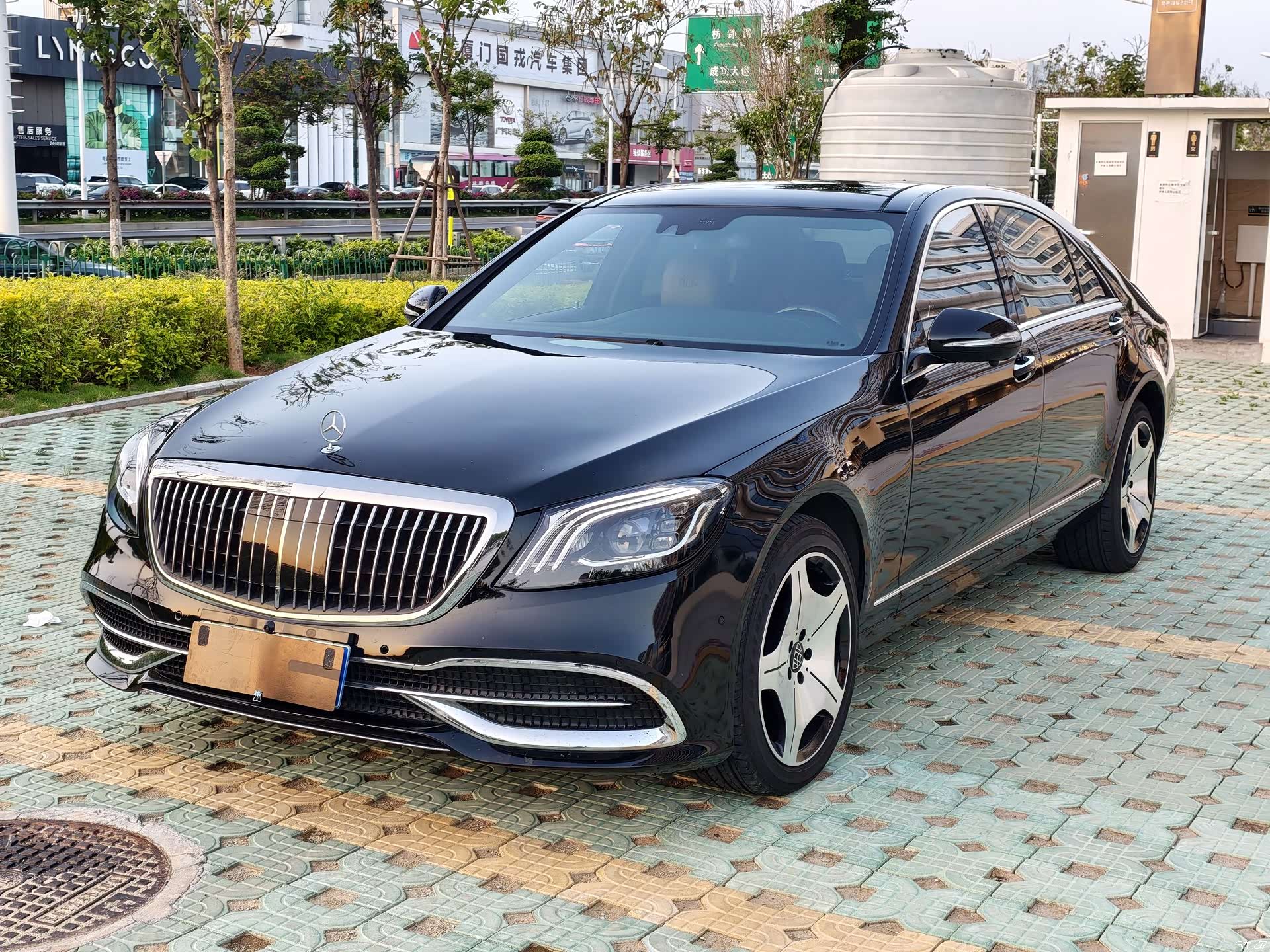Mercedes-Benz S-Class, 2009 1