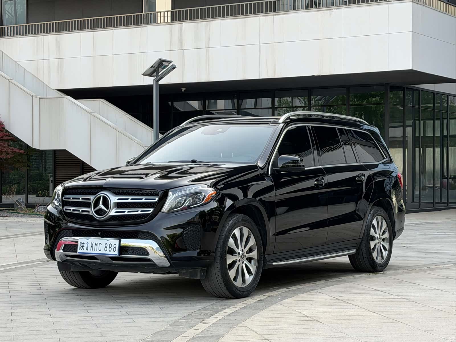 Mercedes-Benz GLS