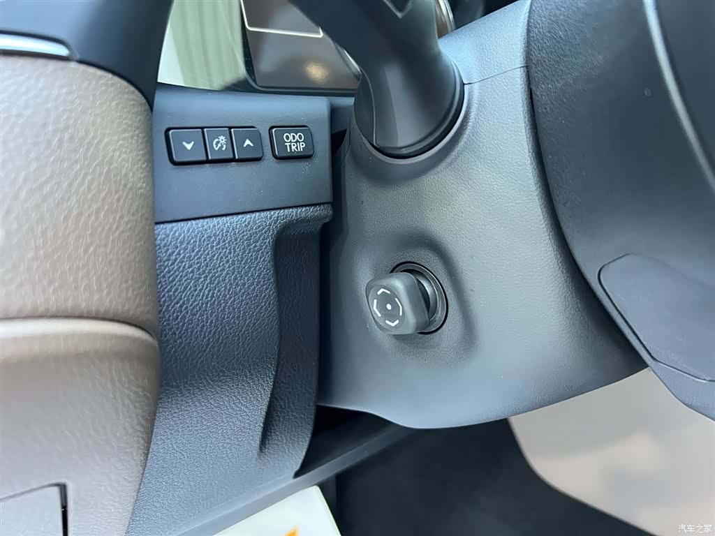 Lexus ES, 2026 19
