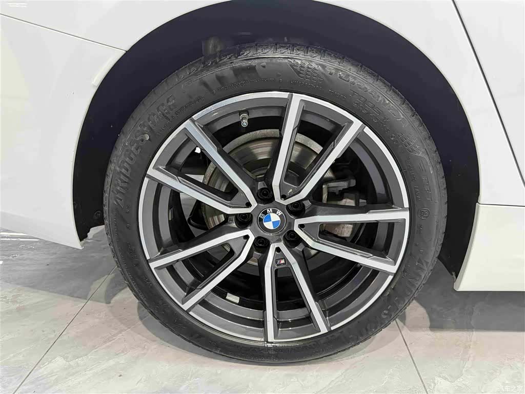 BMW 3 Series, 2023 21