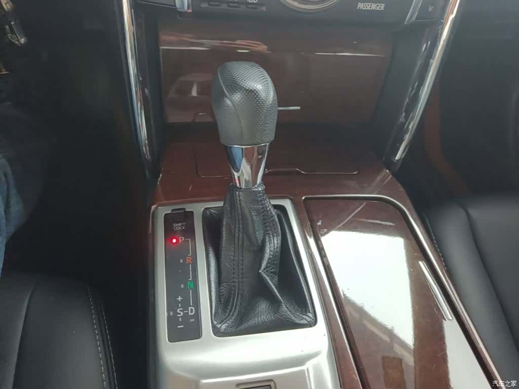 Toyota 2.5S, 2015 14