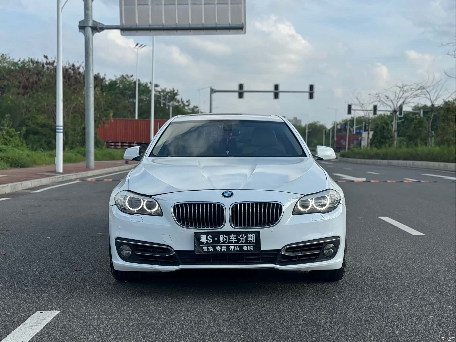 BMW 5 Series, 2011 2
