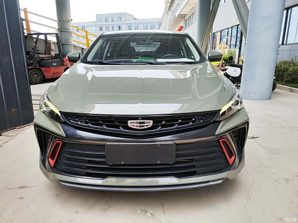 Geely Binray, 2022 3
