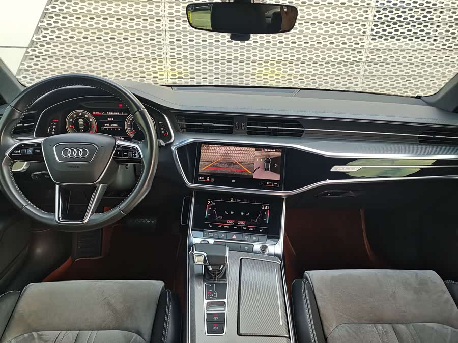 Audi A6L 2021, фото 15
