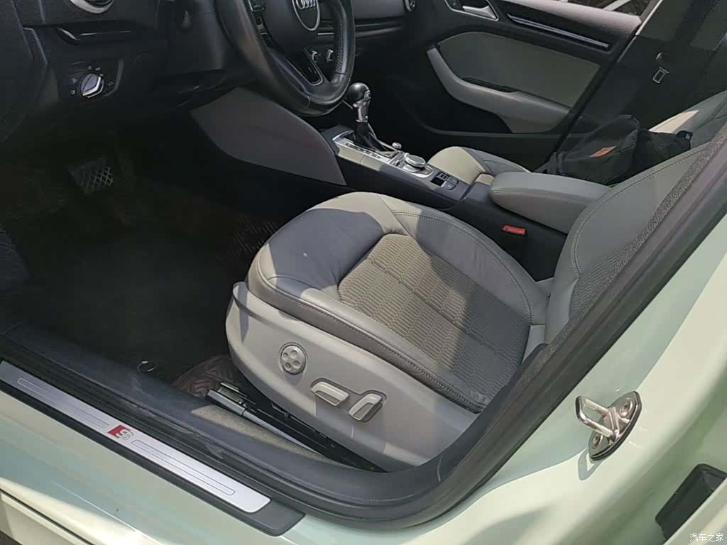 Audi A3, 2018 15