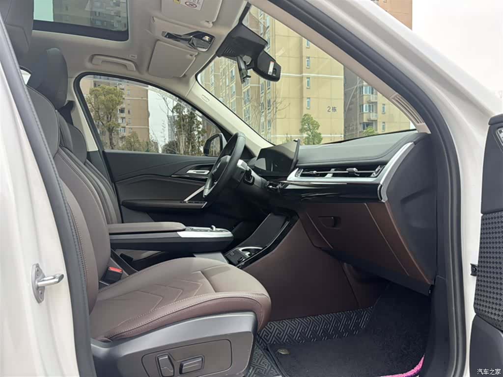 BMW X1, 2025 15