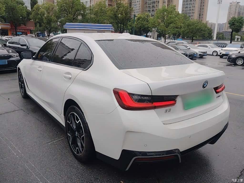 BMW i3, 2023 все фото