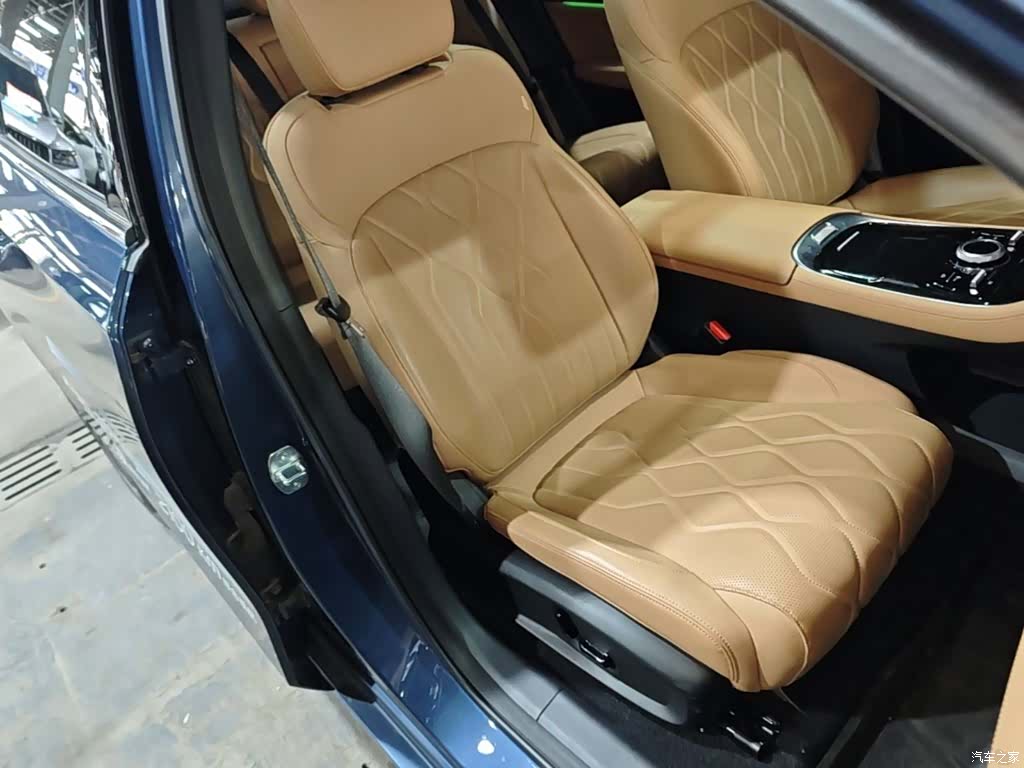 Geely A7, 2025 19