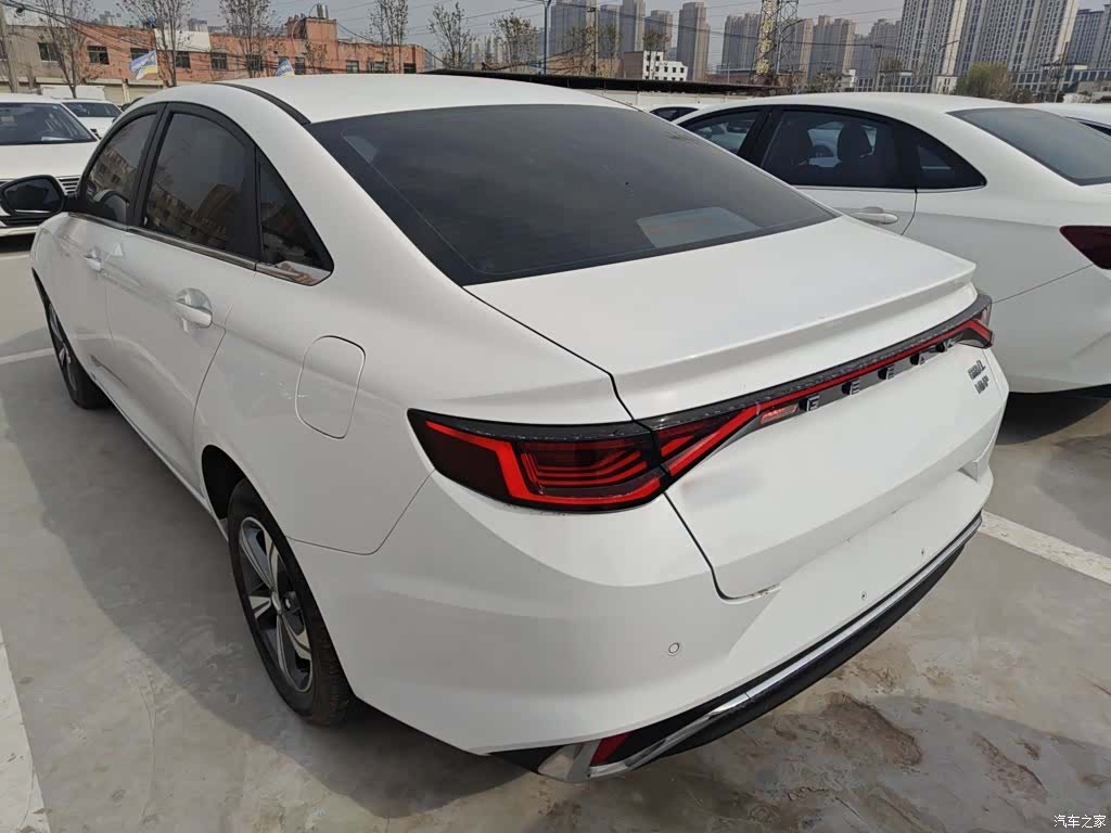 Geely Emgrand, 2024 все фото