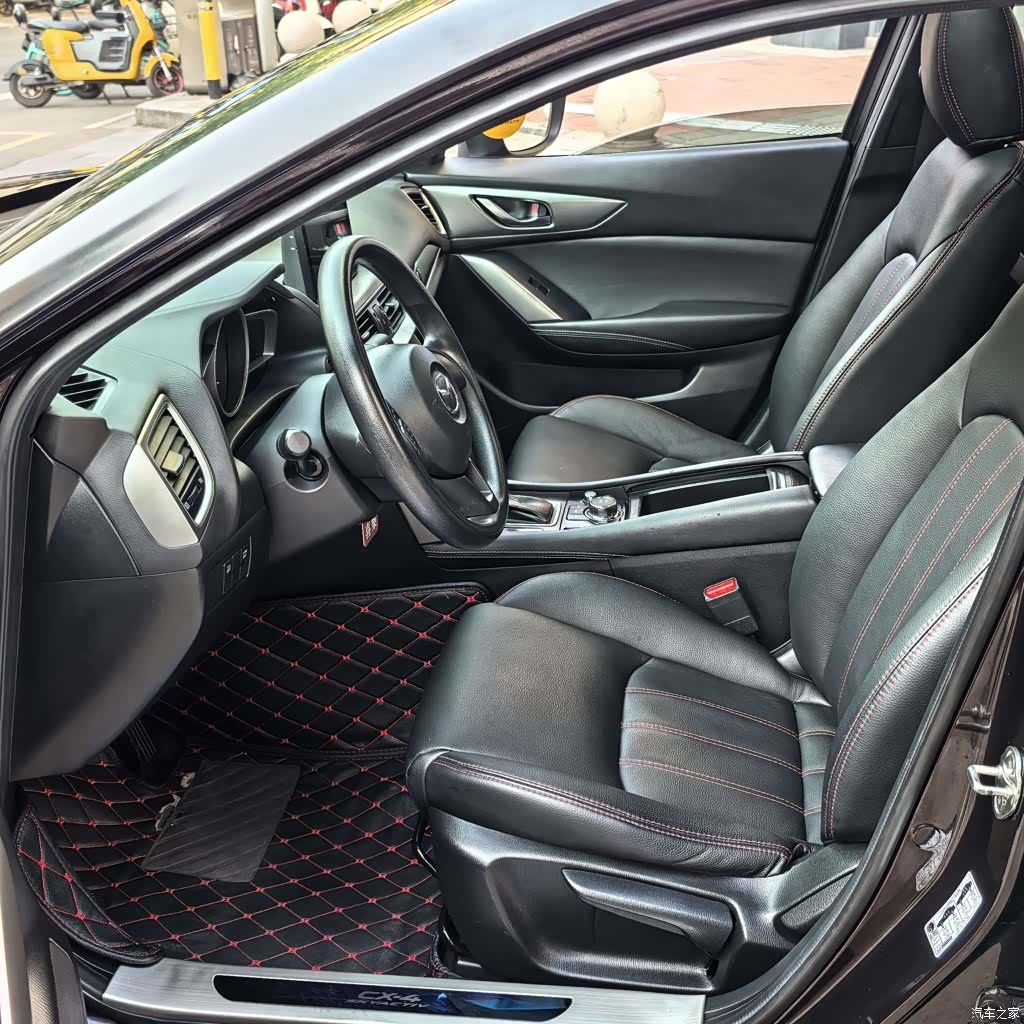 Mazda CX-4, 2017 11