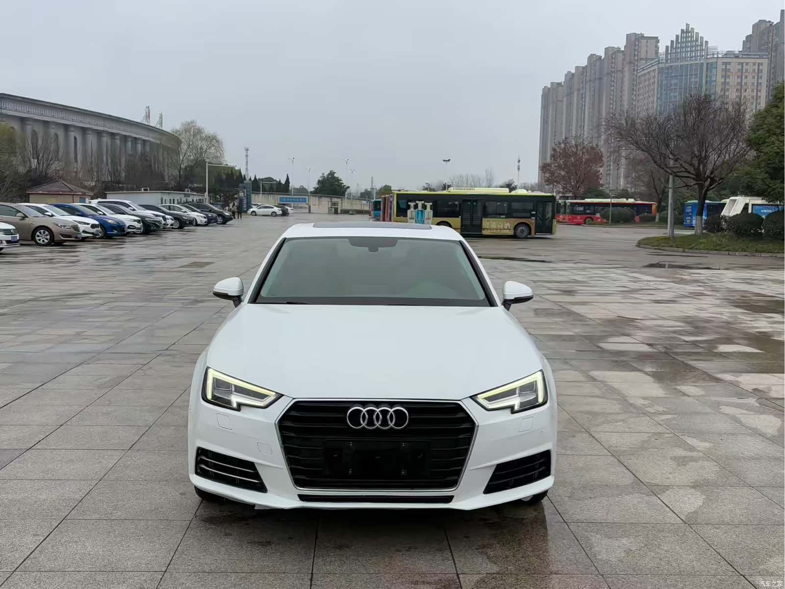 Audi A4L, 2017 3