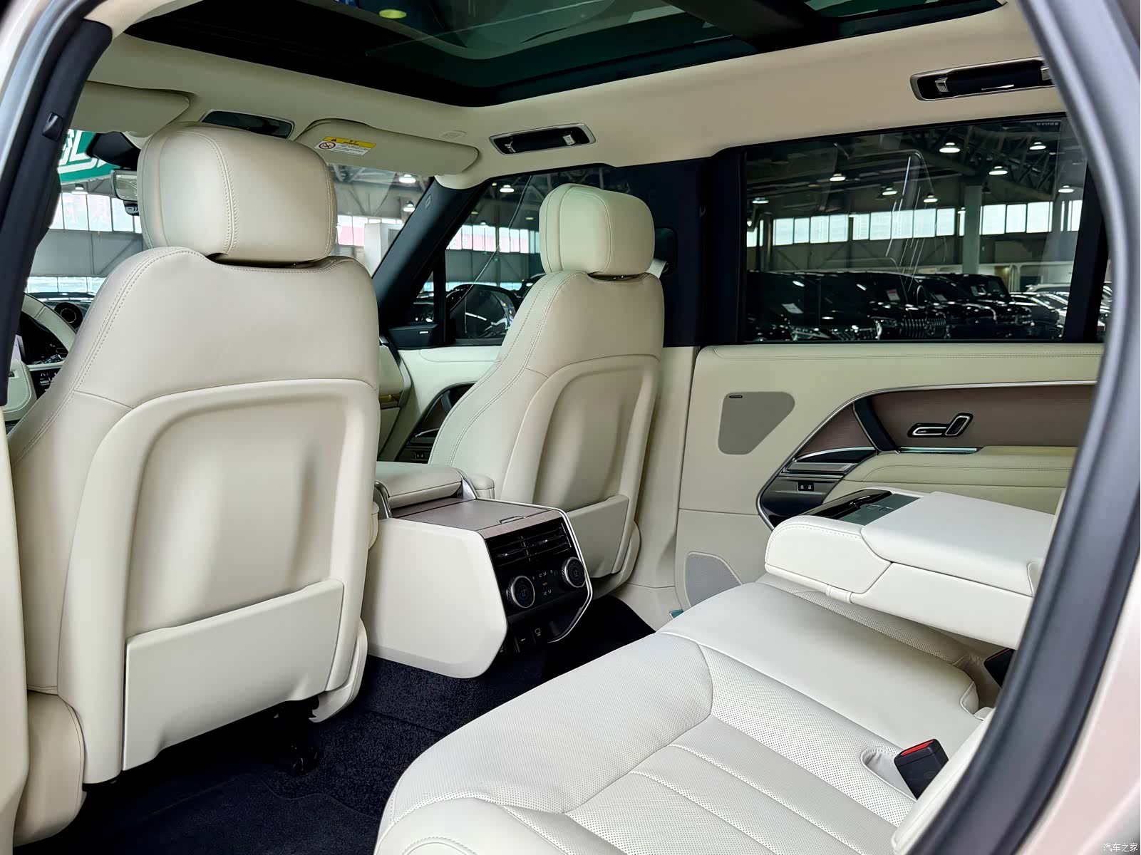 Land Rover Range Rover, 2026 24