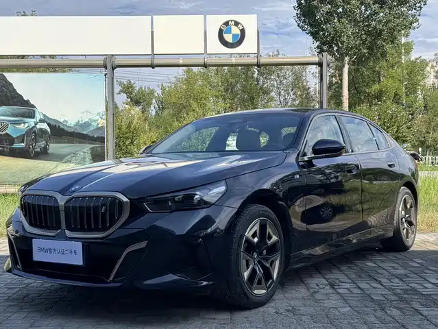 BMW i5 2026 — купить из Китая под заказ