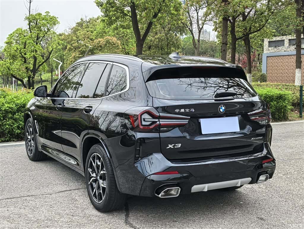 BMW X3, 2022 все фото